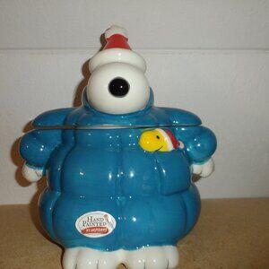 Snoopy and Woodstock Hand-Painted Puffer Coat Winter Cookie Jar NEW-FAST Ship!